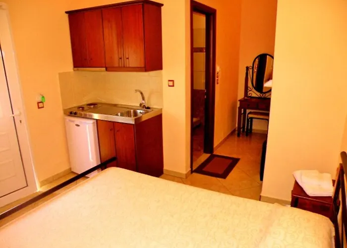 George 斯卡拉伯塔麦斯