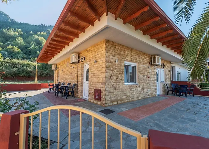 George * 斯卡拉伯塔麦斯